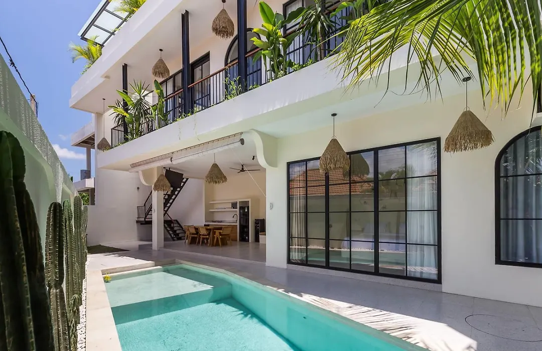 Canggu Hype Villa-1