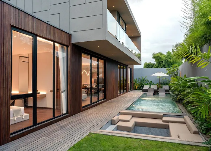 Trident-1 Villa Modern 4Br In Batu Bolong, Canggu